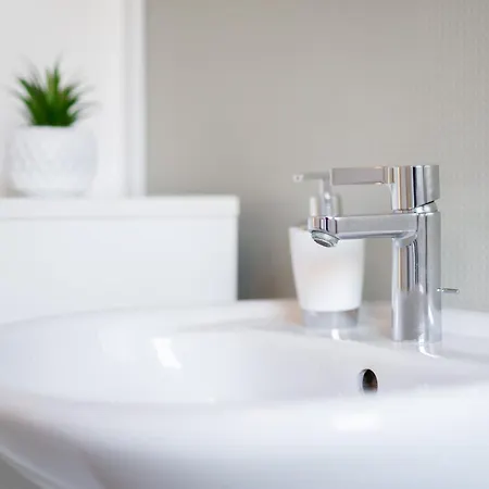 Apartment Orange 1 *